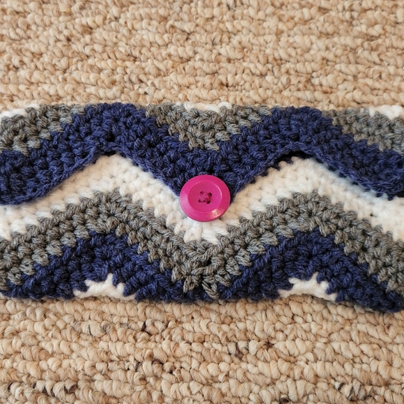 Handmade Crocheted Chevron Clutch - Picture 2 of 5